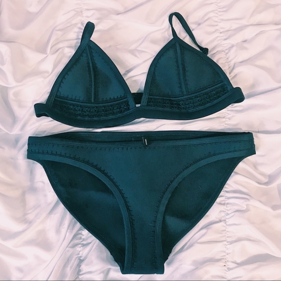 Triangl navy crochet triangle cut bikini - Picture 2 of 7